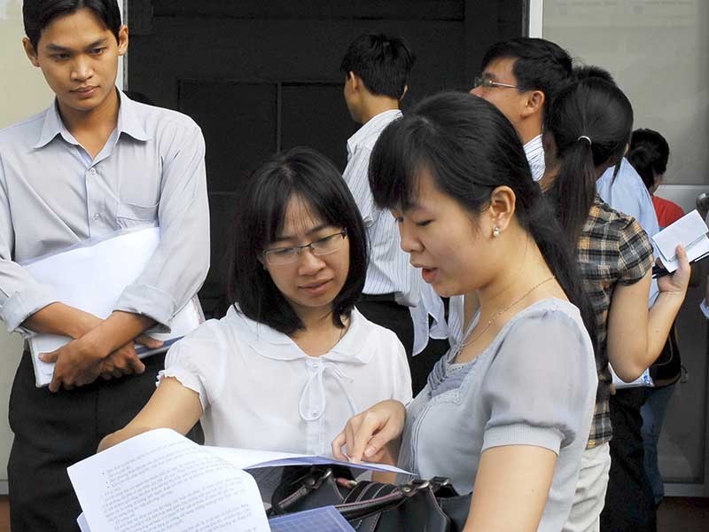 TP.HCM bỏ hộ khẩu trong tuyển dụng công chức - ảnh 1