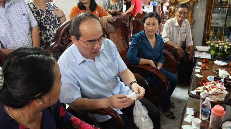 Cuộc đối thoại bất ngờ của Bí thư Nhân với chị nuôi heo - ảnh 2