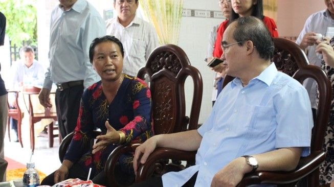 Bí thư Nhân đặt hàng báo chí cùng chấm điểm chính quyền - ảnh 2