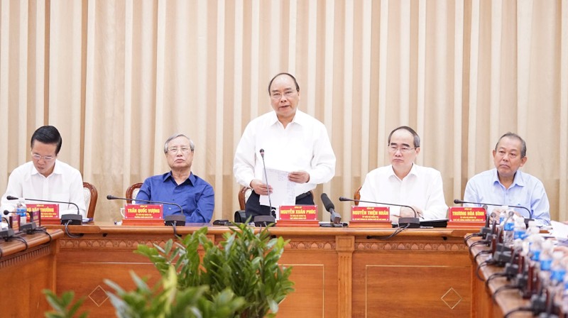 Thủ tướng: TP.HCM cần đi tiên phong trong nhiều lĩnh vực - ảnh 1
