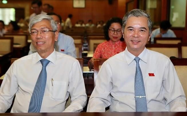 TP.HCM trao quyết định phê chuẩn 2 Phó chủ tịch UBND TP - ảnh 1