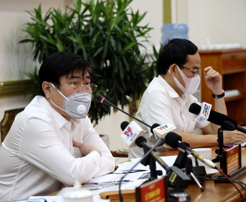TP.HCM kêu gọi bác sĩ về hưu cùng chống dịch COVID-19 - ảnh 1