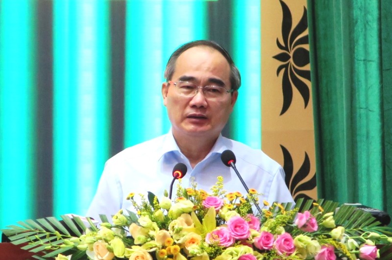 Bí thư TP.HCM: Nghe dân để chấn chỉnh, khắc phục yếu kém - ảnh 1