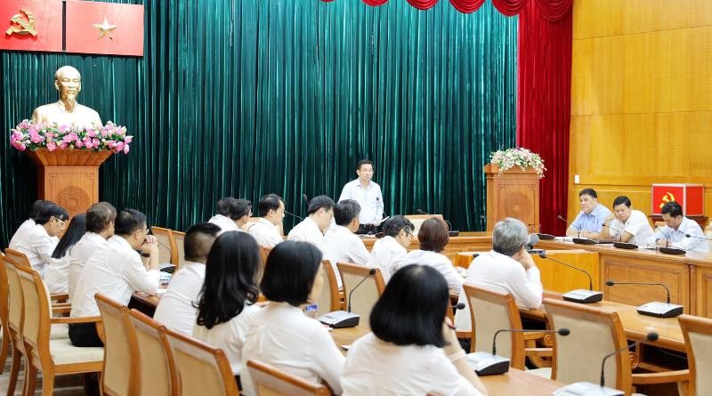 Đình chỉ chức vụ Bí thư Đảng ủy Saigon Co.op với ông Diệp Dũng - ảnh 1