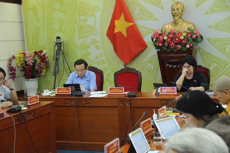 ĐB Nguyễn Văn Nên chuyển sinh hoạt quốc hội đến TP.HCM - ảnh 1