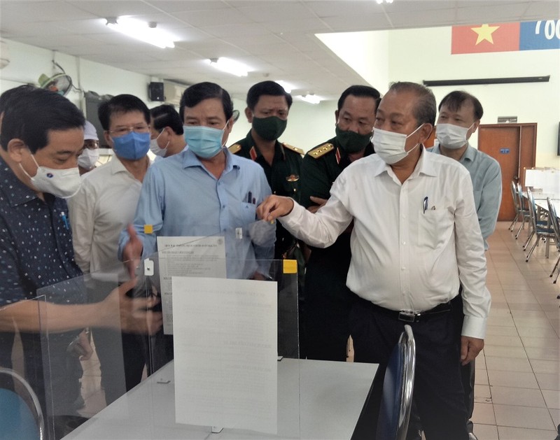 Phó Thủ tướng kiểm tra phòng dịch COVID ở KCX Tân Thuận - ảnh 3