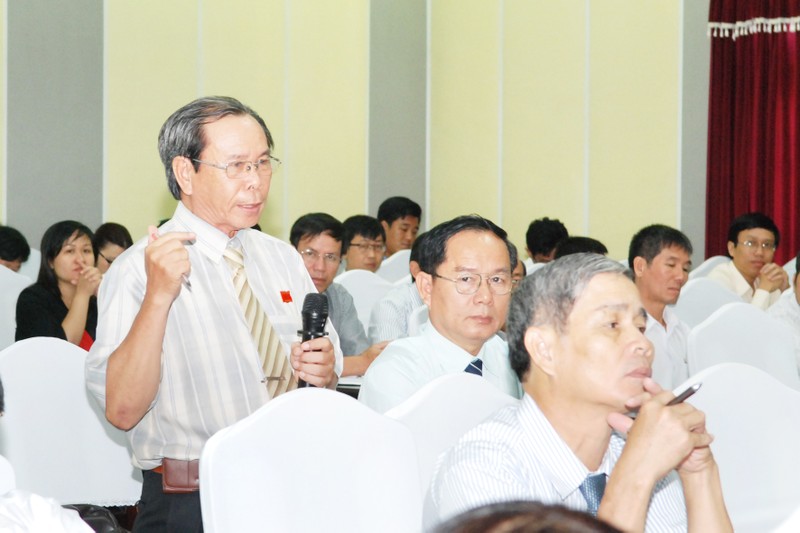 Hòn Cau làm 'nóng' kỳ họp HĐND Bình Thuận - ảnh 1