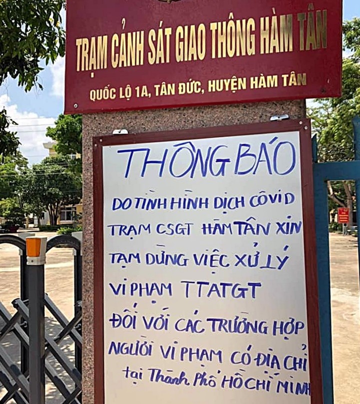 CSGT Bình Thuận dừng xử lý vi phạm với người từ TPHCM - ảnh 2