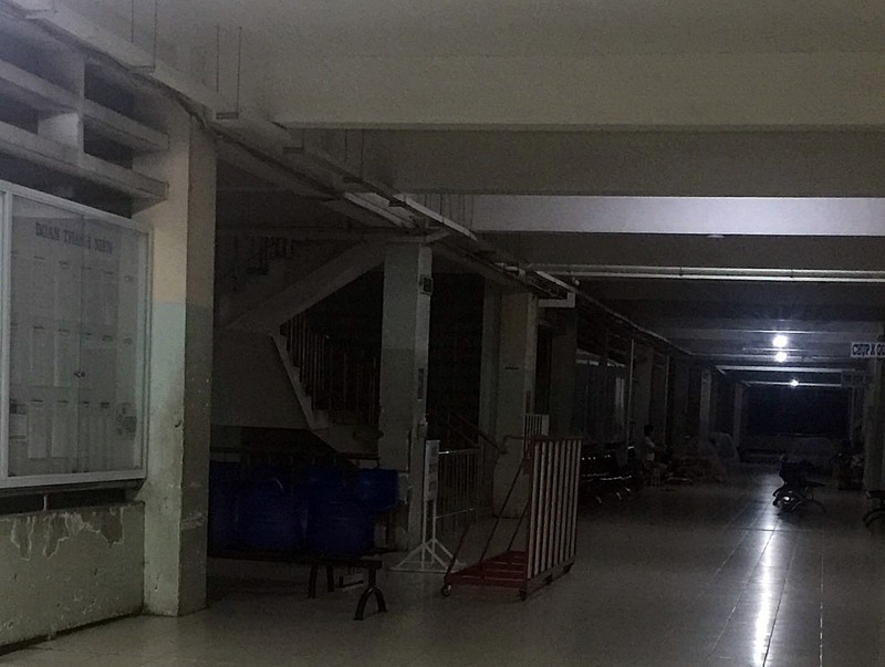 500 người ‘bỏ trốn' khỏi Bệnh viện Đa khoa tỉnh Bình Thuận, bác sĩ khóc  - ảnh 2