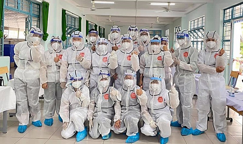14 y bác sĩ ở Bình Thuận lập nhóm lên đường hỗ trợ TP.HCM - ảnh 2