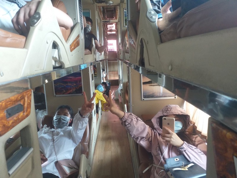 Đưa 15 người trốn trong thùng xe đông lạnh về Quảng Trị, Hà Tĩnh, Nghệ An - ảnh 8
