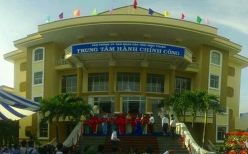 Trung tâm Hành chính công Bình Thuận nhận hồ sơ trở lại từ 14-10 - ảnh 1