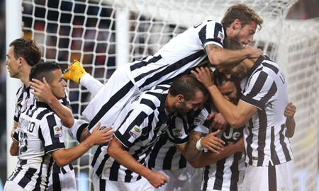 Juventus dễ dàng có được chiến thắng trước Cesena