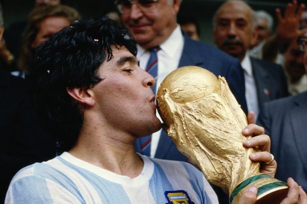 Bí ẩn về 2 chiếc két sắt khóa kín tại Dubai của Maradona - ảnh 3