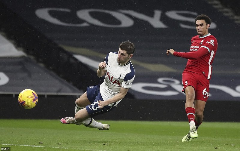 Hạ gục Tottenham, Liverpool trở lại Top 4 Premier League - ảnh 4