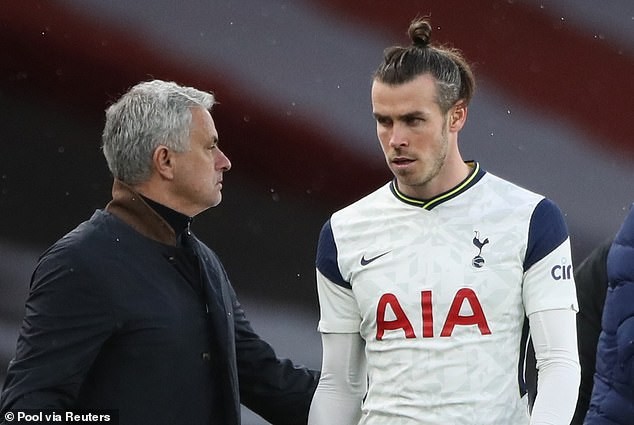 Mourinho cáo buộc cầu thủ Tottenham… mất tích - ảnh 2