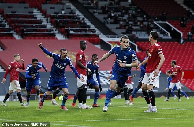 Mũi tên trúng hai đích của Solskjaer tại MU - ảnh 6