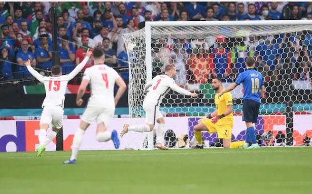 Phá lời nguyền lịch sử, Ý hạ Anh vô địch Euro 2020 - ảnh 2