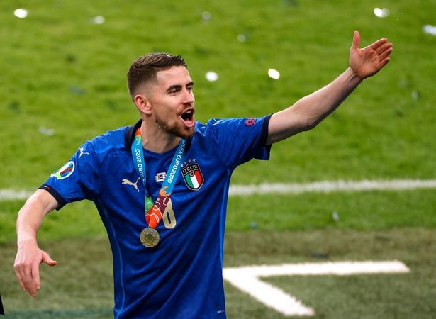 Jorginho gửi thông điệp cạnh tranh đến Ronaldo và Messi - ảnh 4