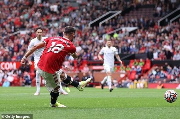 Pogba lập poker, Bruno ghi hat-trick, MU nhấn chìm Leeds United - ảnh 6