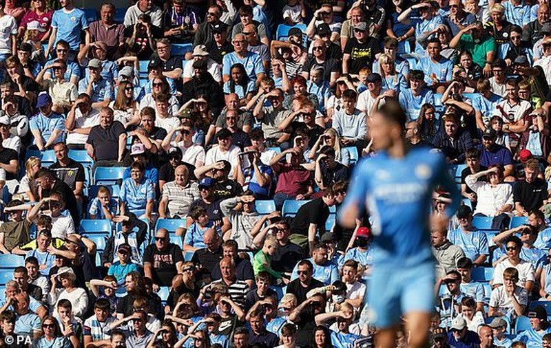 Pep Guardiola lên tiếng chấm dứt khẩu chiến với fan Man City - ảnh 7