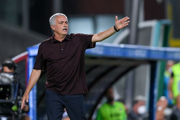 Mourinho và quả bom tự tạo khiến ông 'bay ghế' ở MU - ảnh 5