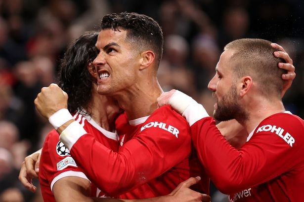 Ronaldo và Cavani phá kỷ lục tồn tại 11 năm ở MU - ảnh 2