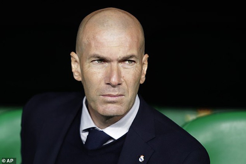 PSG muốn có cả Zidane lẫn Wenger - ảnh 3