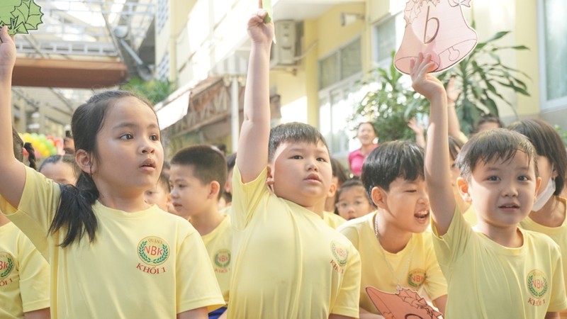 Học sinh lớp 1 hào hứng với ngày hội 'Một thoáng quê hương' - ảnh 3