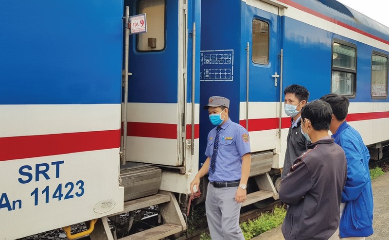 Từ 20-1, khách đi tàu hỏa cần lưu ý các thông tin này - ảnh 1