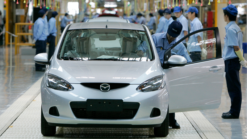 Doanh số bán hàng giảm, Mazda Motor hợp nhất hai liên doanh chủ chốt - ảnh 1
