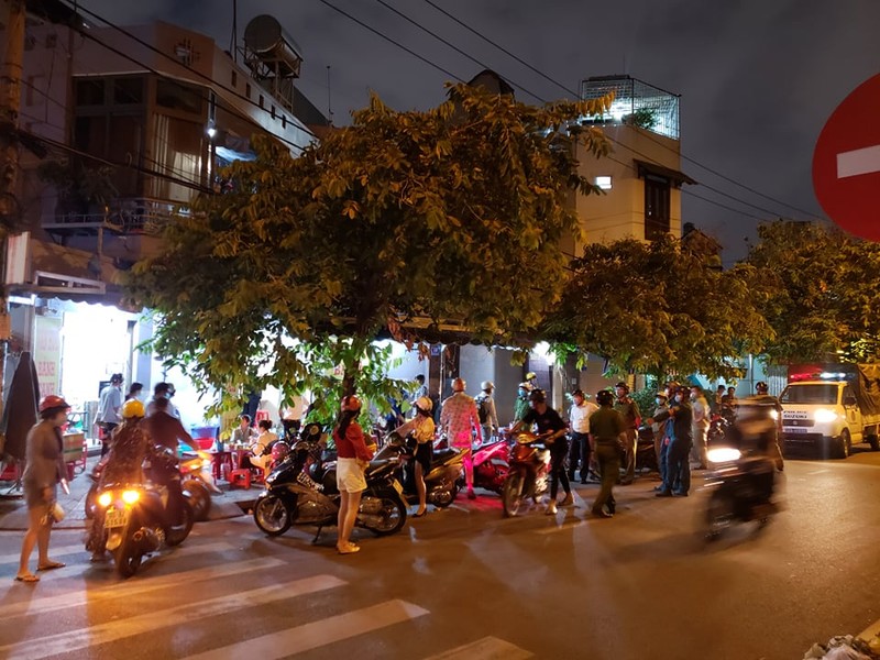 Nhiều quán ăn, tiệm nước... ở Gò Vấp bị phạt vì lỗi phòng dịch - ảnh 2