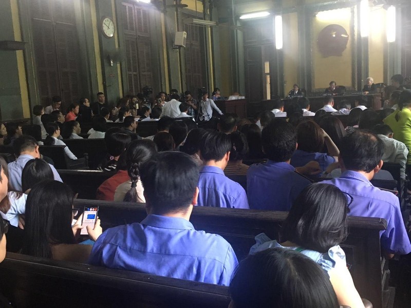 Kiểm sát viên 24 quận huyện tham dự vụ vua cà phê ly hôn - ảnh 1