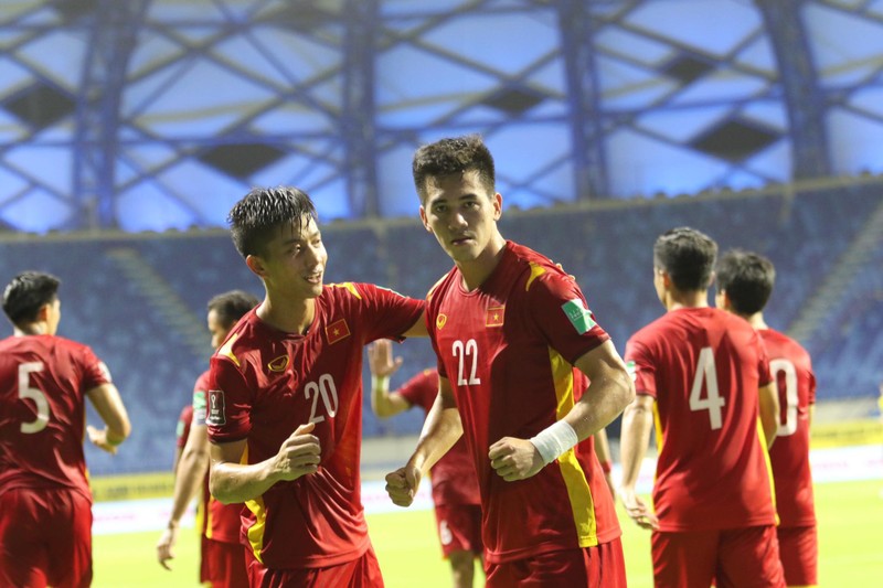 Tranh luận và điểm nhấn trong chiến thắng 2-1 trước Malaysia   - ảnh 1