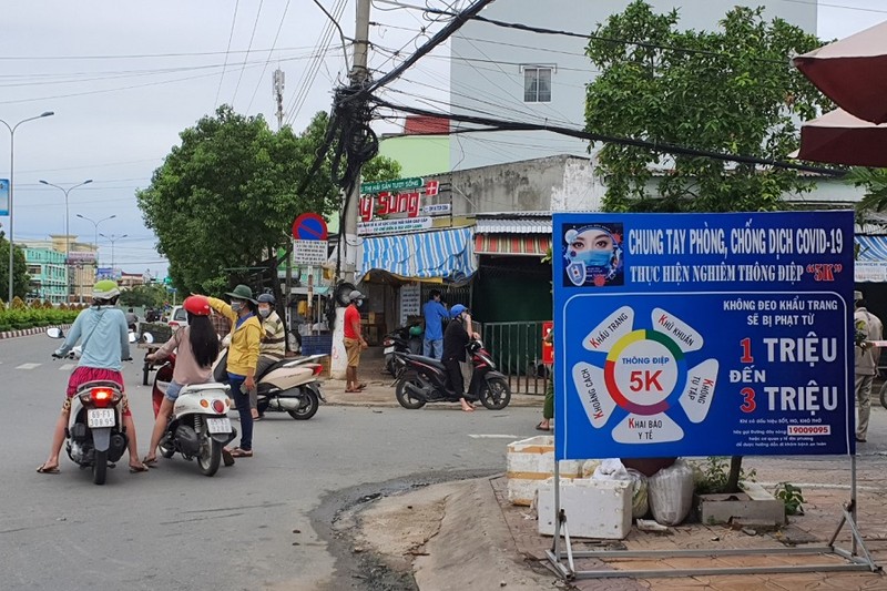 Bạc Liêu không bán ăn, uống cho xe luồng xanh - ảnh 1