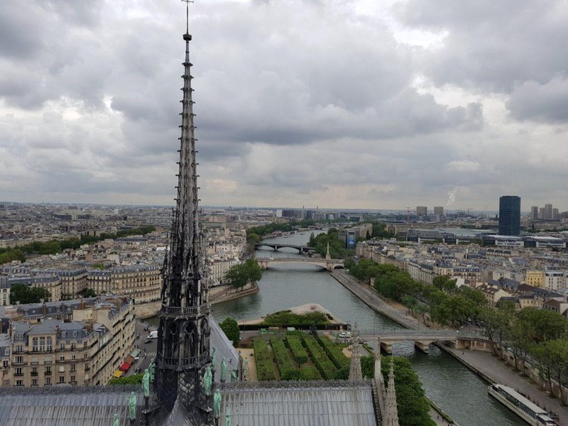 Pháp mở cuộc thi thiết kế tháp Nhà thờ Đức Bà Paris - ảnh 3