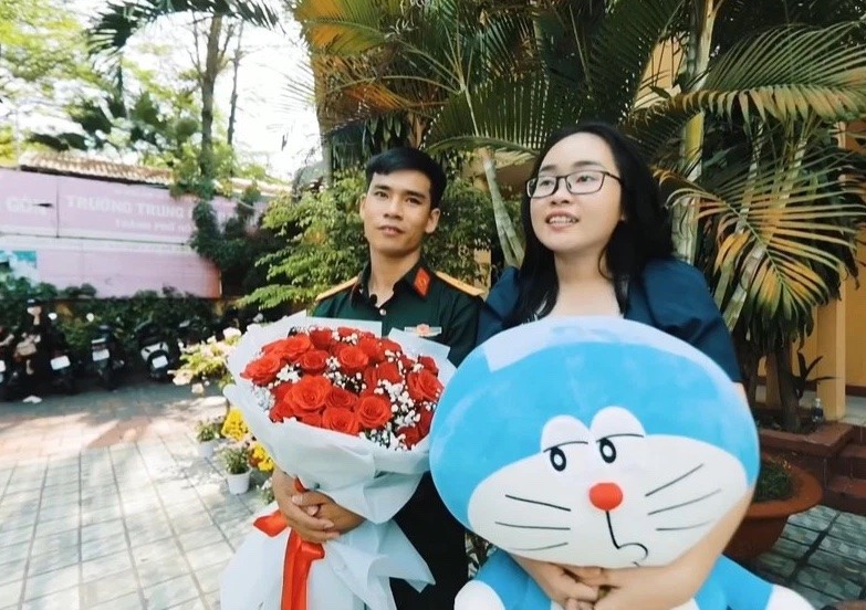 Người đứng đằng sau màn anh bộ đội cầu hôn dược sĩ hot nhất Valentine năm nay  - ảnh 4