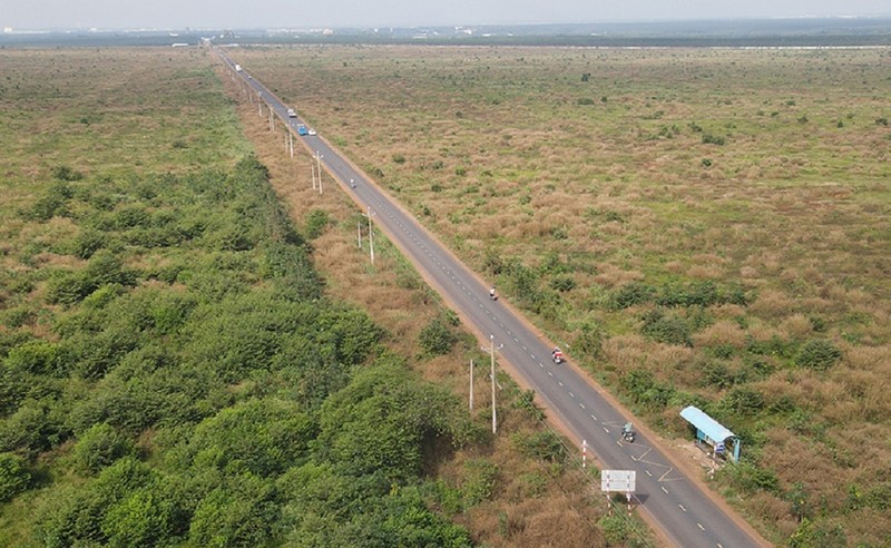 Kiến nghị đóng 5 km tỉnh lộ 10 để làm sân bay Long Thành - ảnh 1