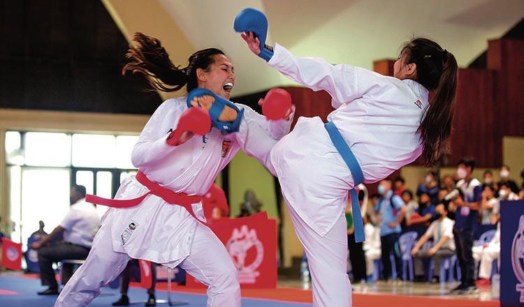 Karate VN “đánh nháp” vô đối ở giải Đông Nam Á - ảnh 1