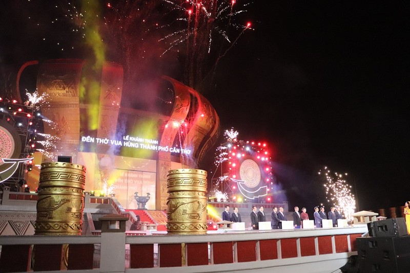 Chủ tịch nước dự lễ khánh thành Đền Hùng tại Cần Thơ - ảnh 3