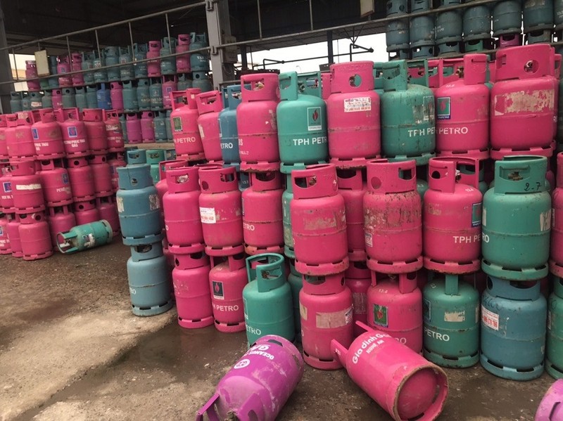 Hà Nội: Công an xác minh vụ hàng ngàn vỏ bình gas bị ‘chiếm giữ trái phép’ - ảnh 1