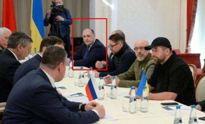 RT: Một thành viên phái đoàn đàm phán Ukraine bị an ninh Kiev giết vì phản quốc? - ảnh 2