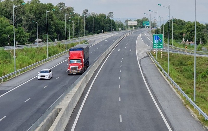 Quảng Ngãi đề nghị thay đổi hướng tuyến cao tốc Bắc – Nam - ảnh 1