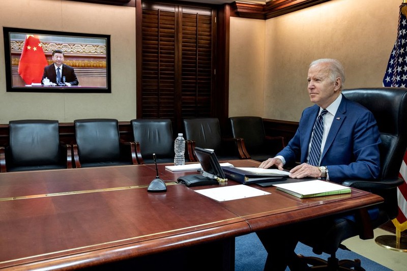 Ông Biden nói Bắc Kinh biết tương lai kinh tế Trung Quốc gắn với phương Tây - ảnh 1