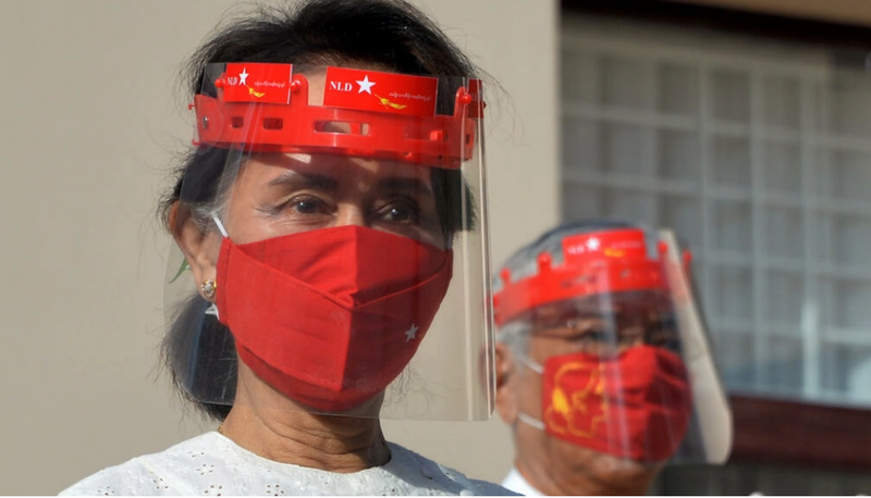Bà Aung San Suu Kyi ngưng hầu tòa, bị cách ly sau khi nhân viên nhiễm COVID-19 - ảnh 1