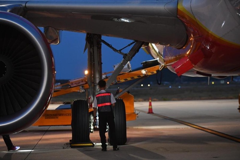  Hai máy bay va chạm ở Nội Bài: Cục Hàng không làm việc với tổ lái - ảnh 1