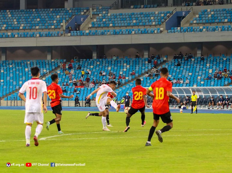 Người hùng Tuấn Hưng giúp U-23 Việt Nam vào chung kết tái đấu Thái Lan - ảnh 3