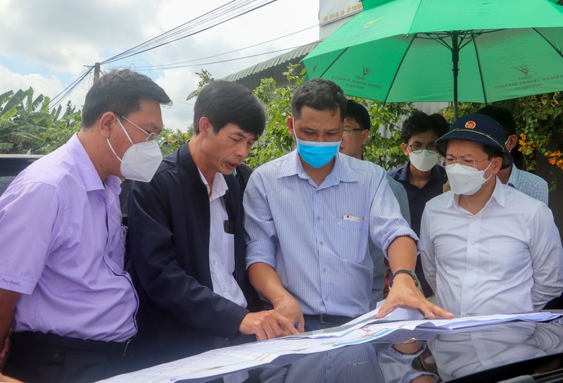 Bộ GTVT khảo sát các nút giao trọng điểm của dự án cao tốc Cần Thơ - Cà Mau - ảnh 1