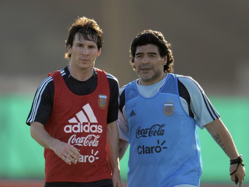 Messi: ‘Tôi không thể bằng Maradona’ - ảnh 4