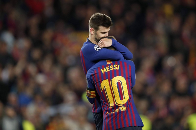 Pique phán xử Messi là kẻ phản bội - ảnh 3